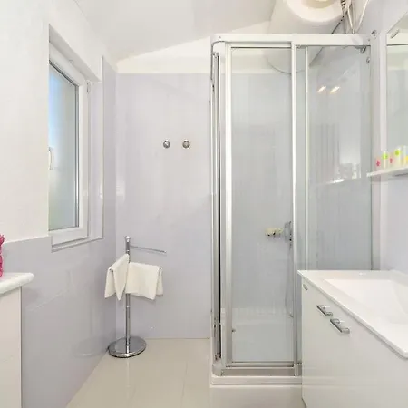 Lejlighed In With Sea View, Balcony, Air Conditioning, Wifi 91-2