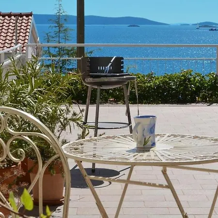 Lejlighed In With Sea View, Balcony, Air Conditioning, Wifi 91-2 *